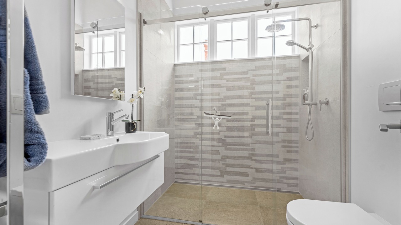 Photo of Bathroom in Devonport