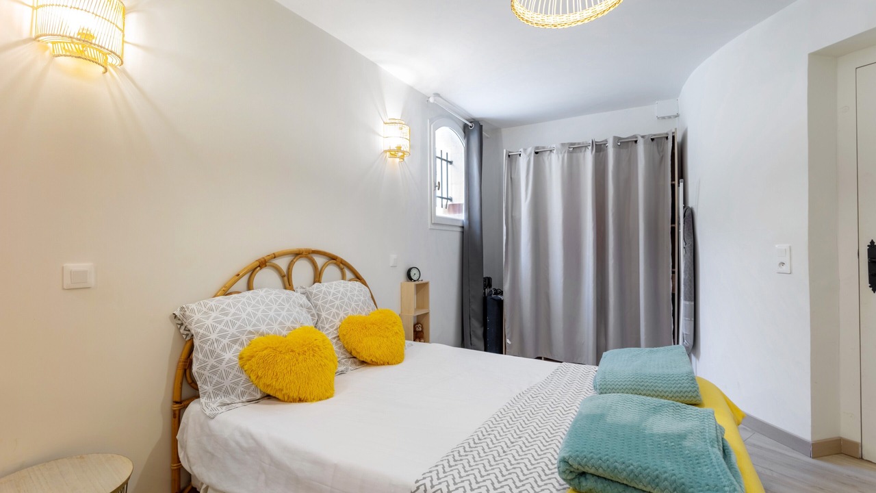 Photo of Bedroom in Villelongue-dels-Monts
