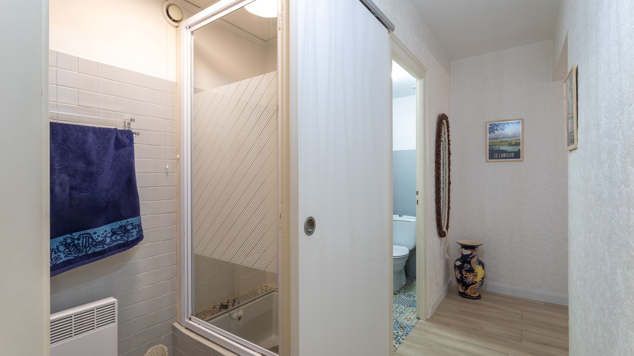 Photo of Bathroom in Villelongue-dels-Monts
