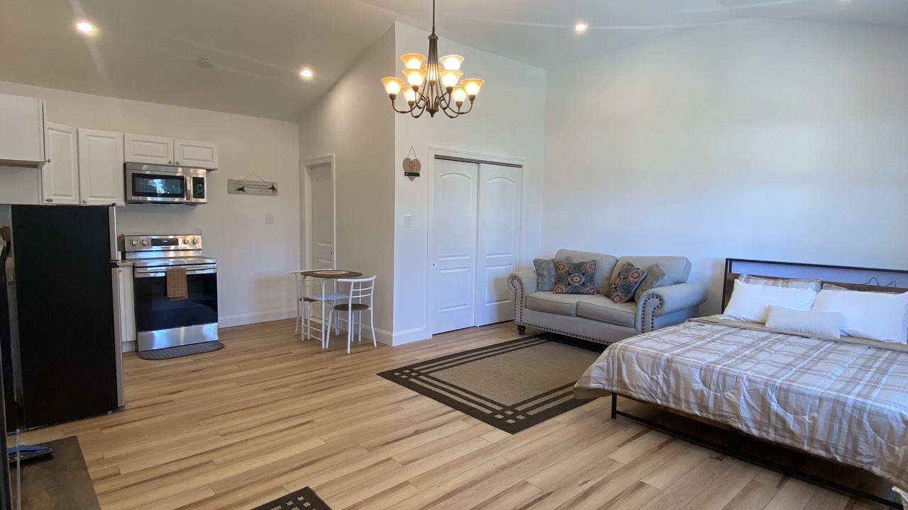 Photo of Livingroom in Terryville