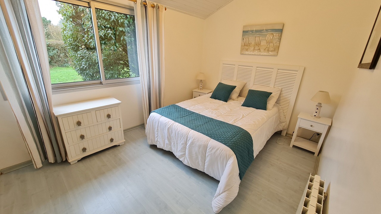 Photo of Bedroom in Prefailles