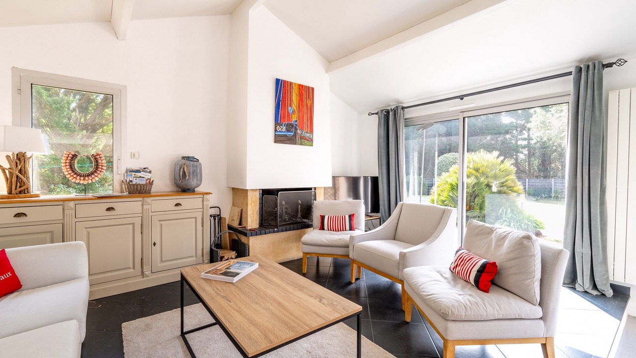 Photo of Livingroom in Prefailles