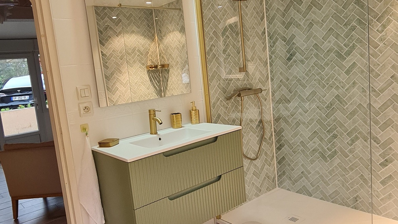 Photo of Bathroom in Prefailles