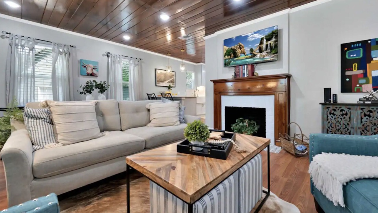 Photo of Livingroom in Dean Highland