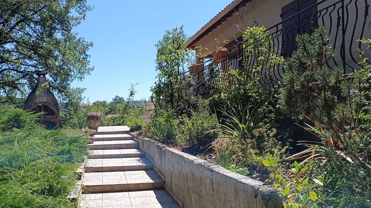 Photo of Outdoor in Realmont