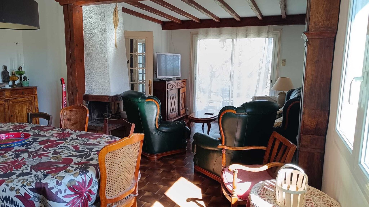 Photo of Livingroom in Realmont