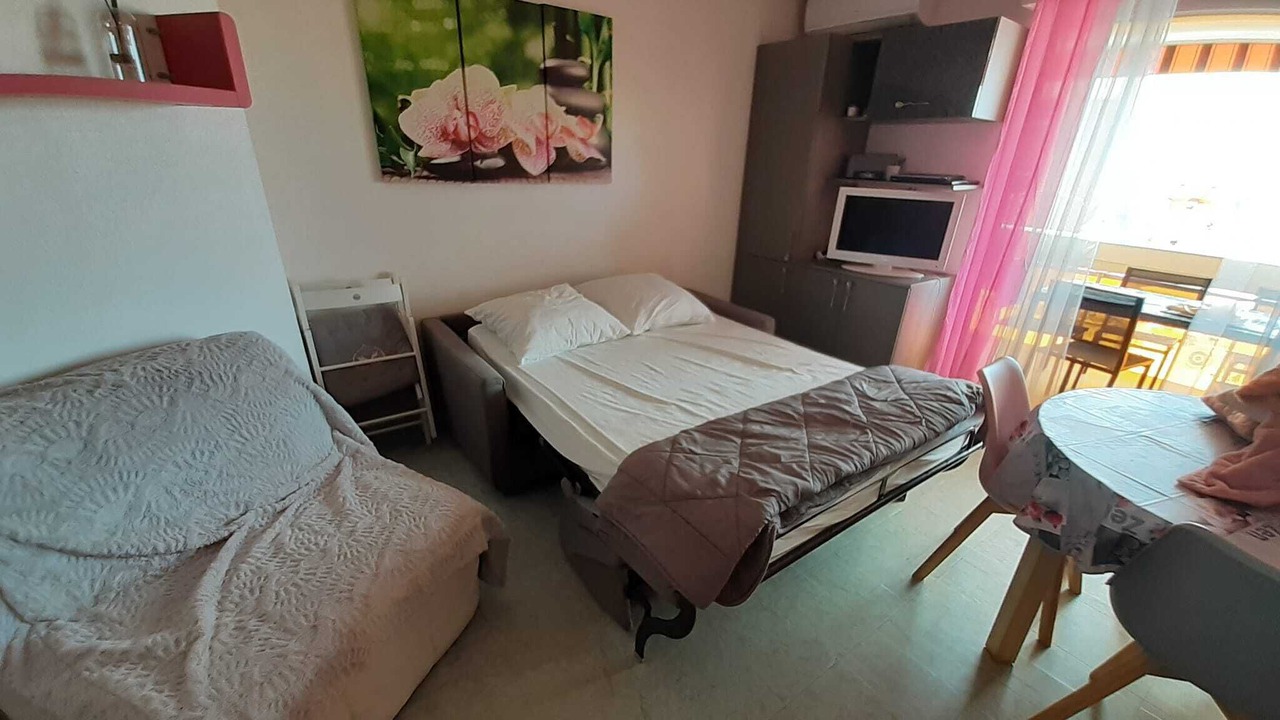 Photo of Bedroom in Palavas-les-Flots