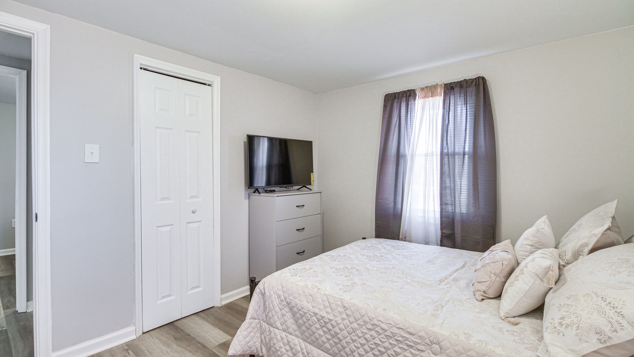 Photo of Bedroom in Gladstone