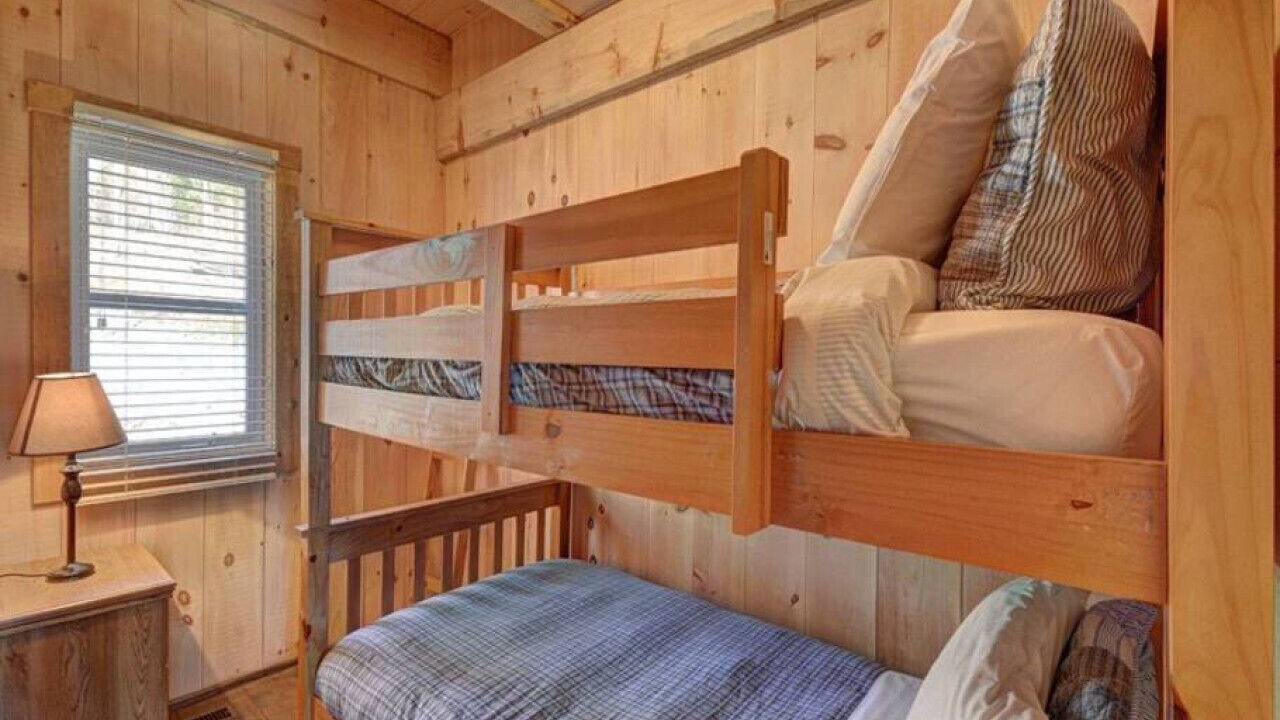 Photo of Bedroom in Val-des-Lacs