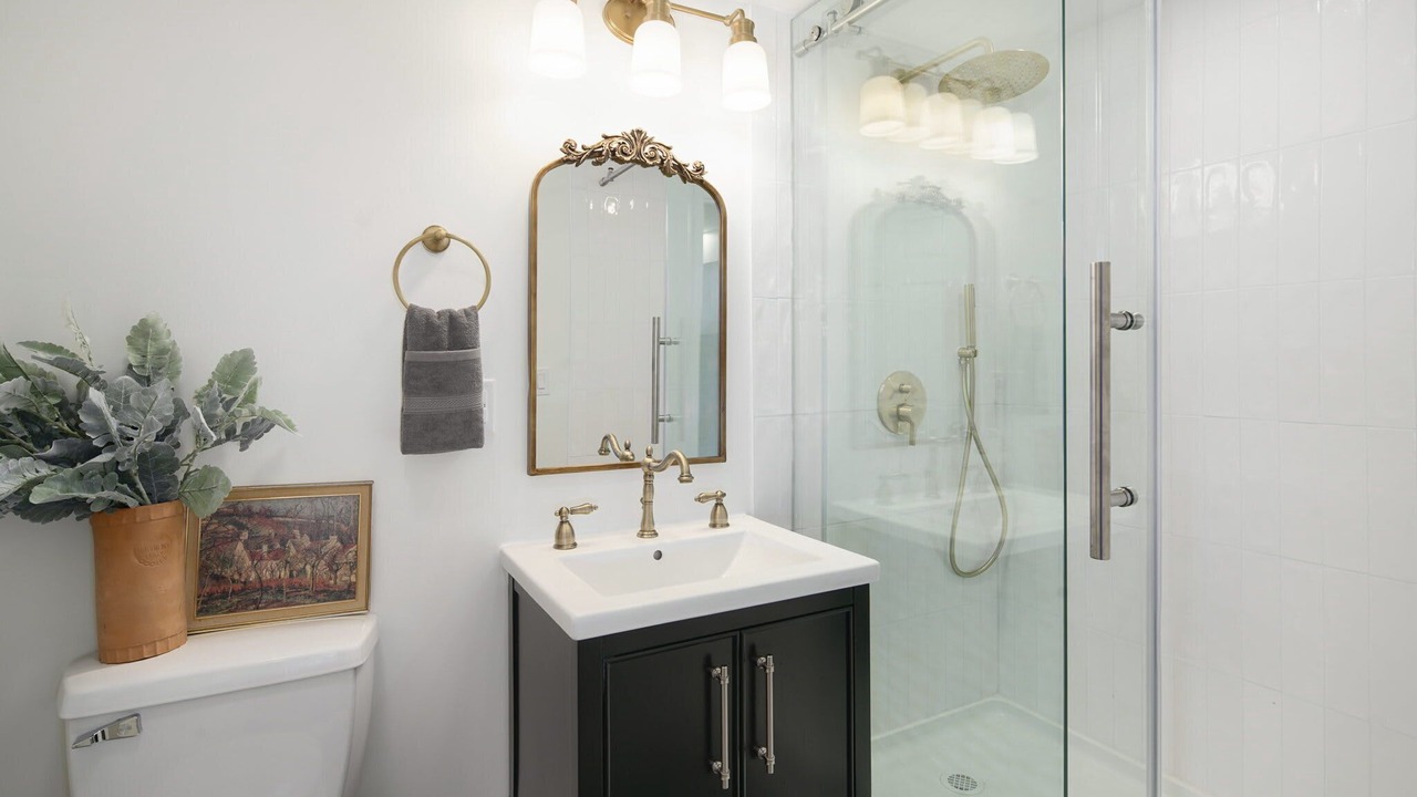 Photo of Bathroom in Manayunk