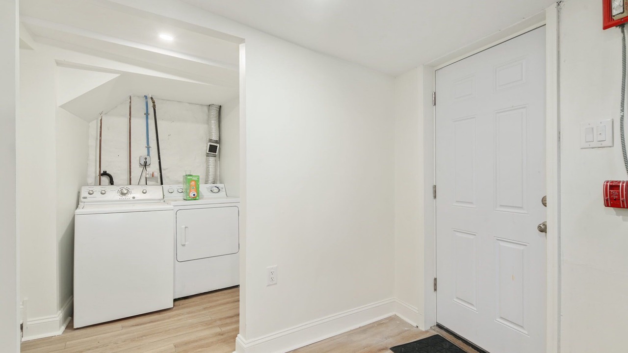 Photo of Others in Manayunk