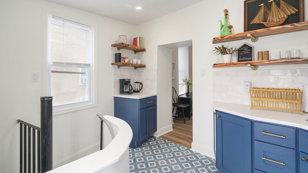 Photo of Others in Manayunk