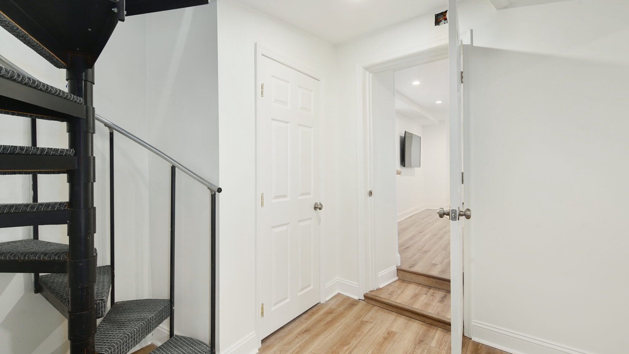 Photo of Others in Manayunk