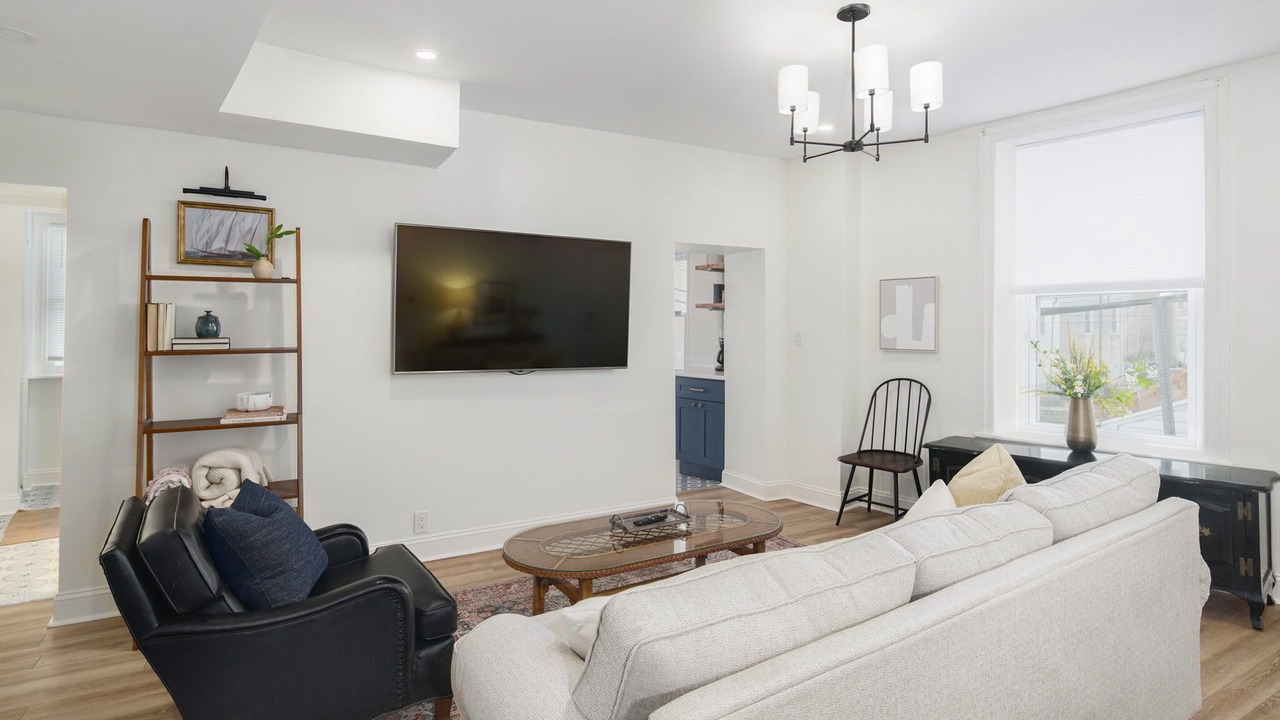 Photo of Livingroom in Manayunk