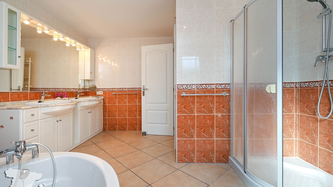 Photo of Bathroom in Pinar del Advocat