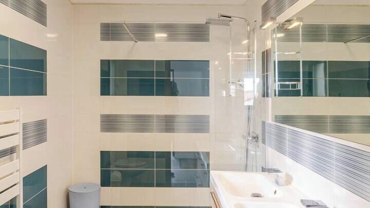 Photo of Bathroom in Cerbere
