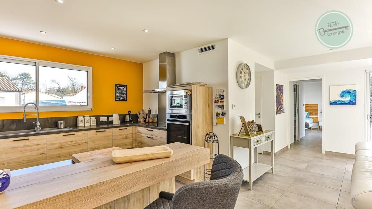 Photo of Kitchen in Saint-Jean-de-Monts