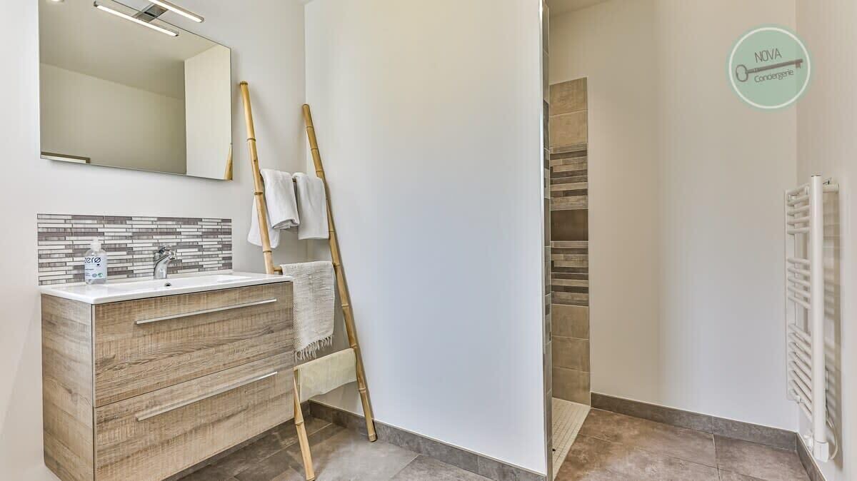 Photo of Bathroom in Saint-Jean-de-Monts