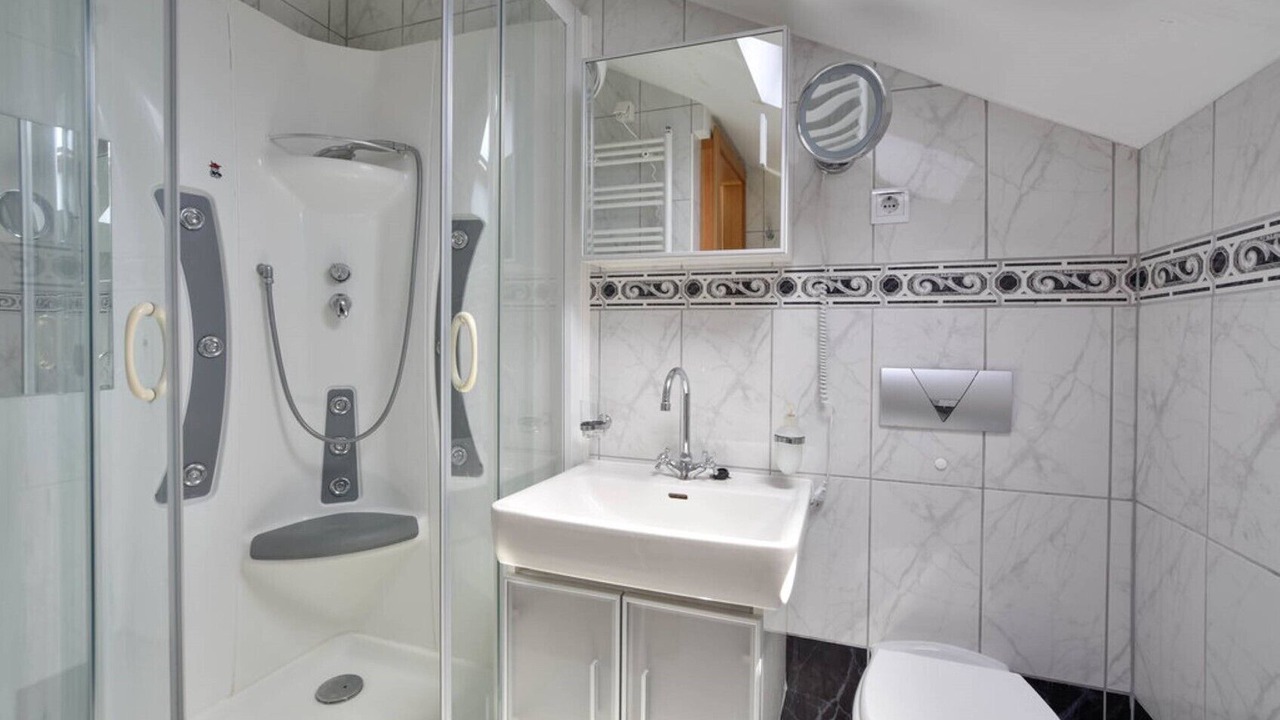 Photo of Bathroom in Skrip