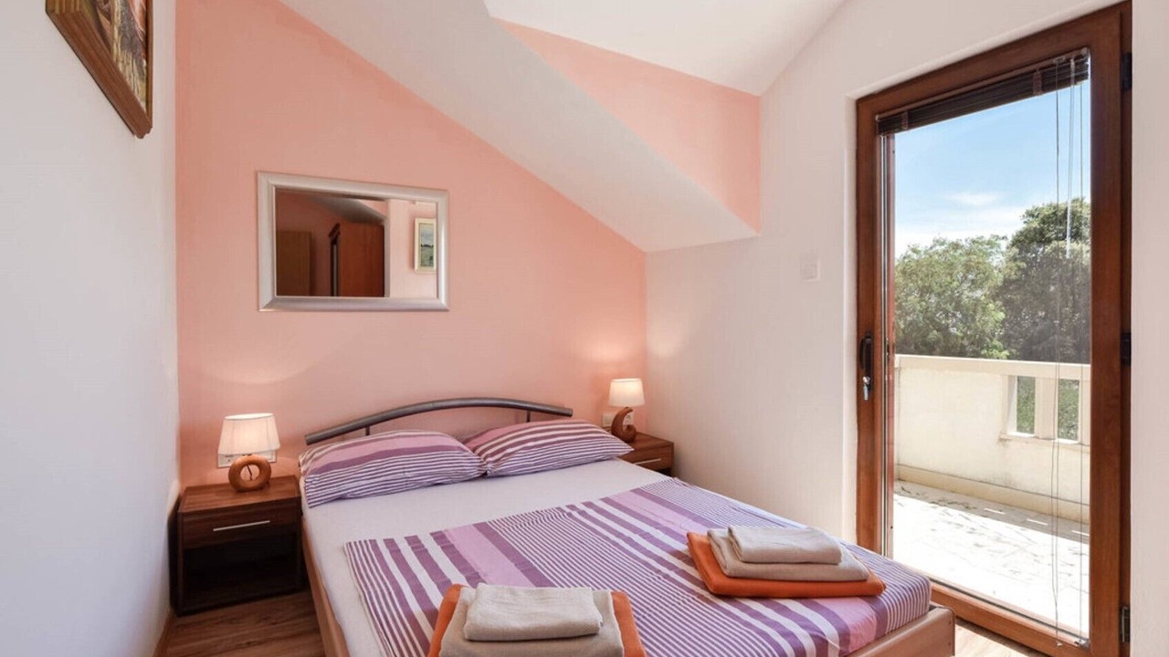 Photo of Bedroom in Skrip