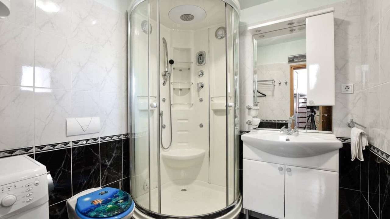 Photo of Bathroom in Skrip