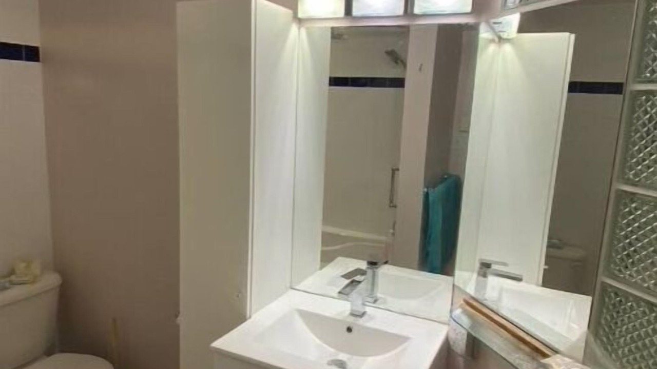 Photo of Bathroom in Deux-Montagnes
