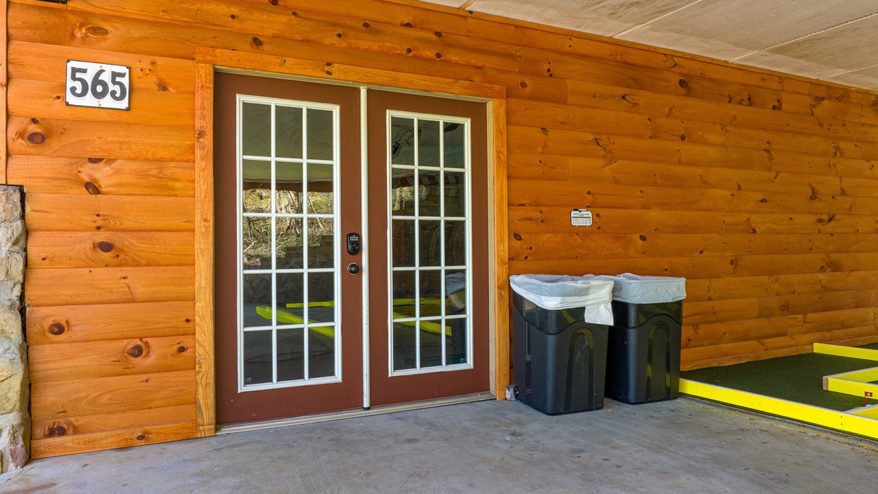 Photo of Outdoor in Seymour
