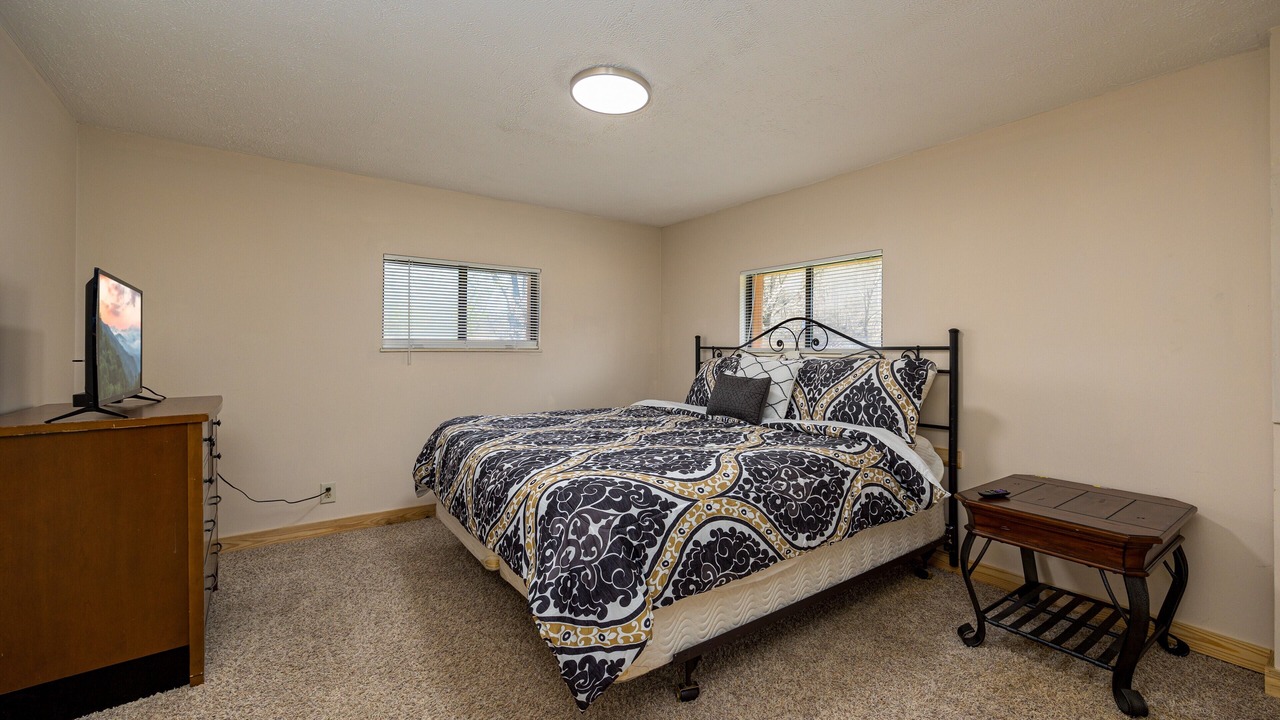 Photo of Bedroom in Seymour