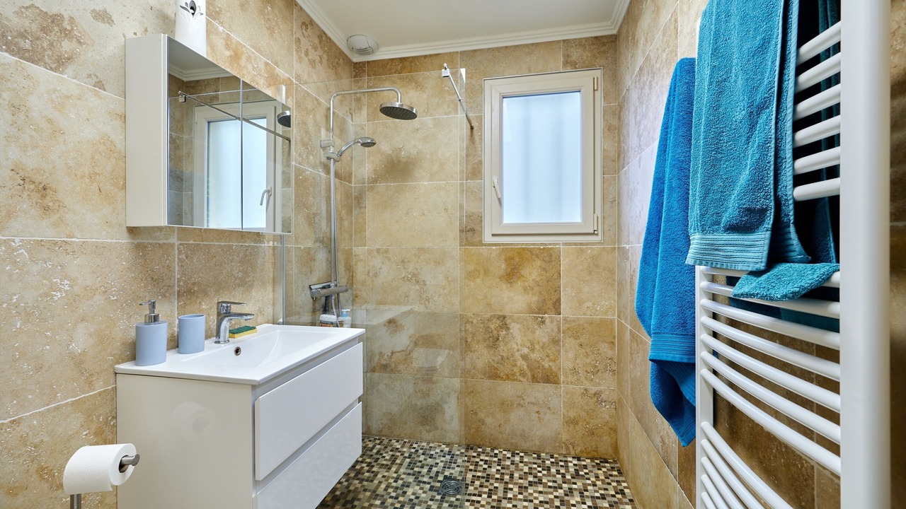 Photo of Bathroom in Courbepine