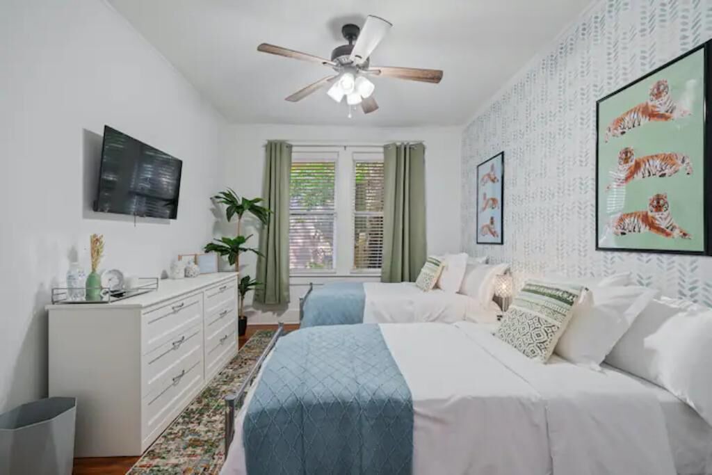Photo of Bedroom in Midtown