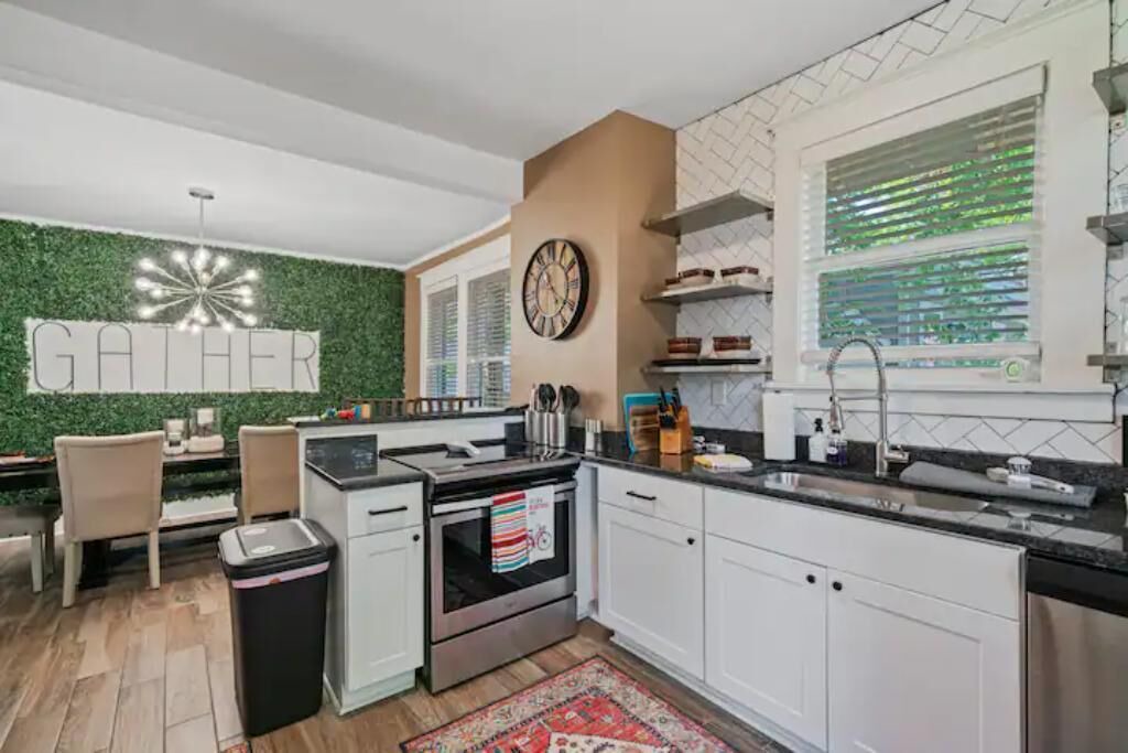 Photo of Kitchen in Midtown