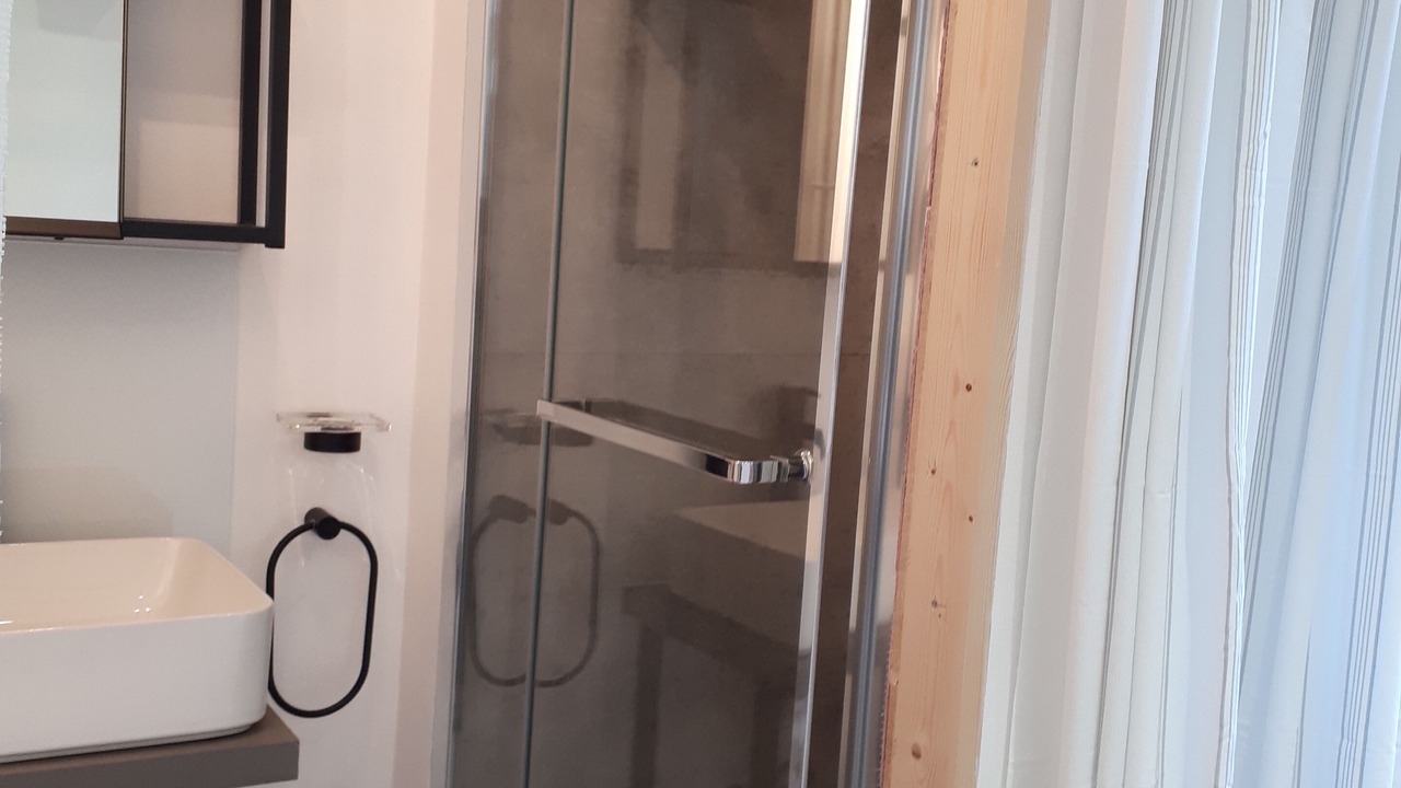 Photo of Bathroom in Buhl