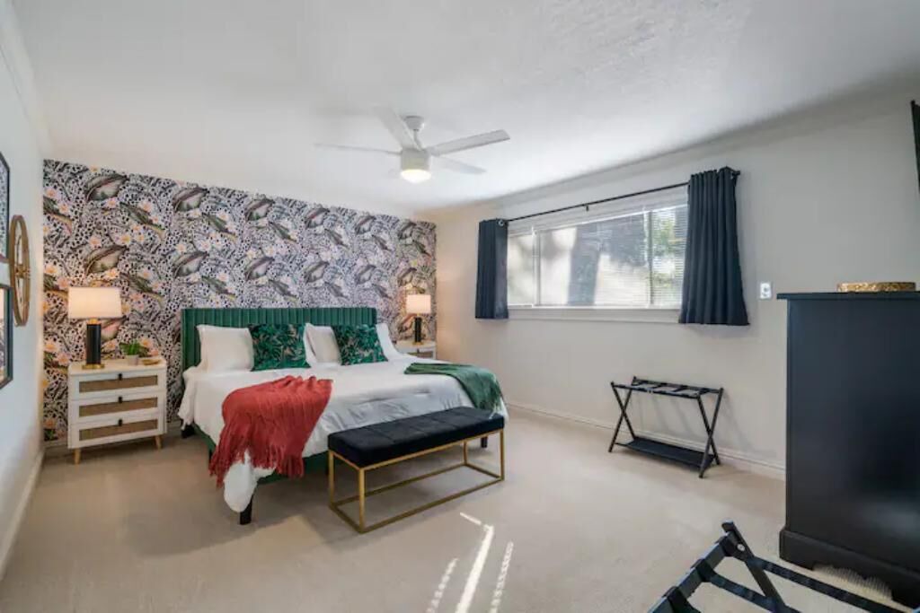 Photo of Bedroom in Central Gardens