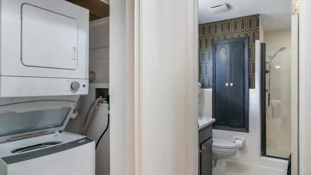 Photo of Bathroom in Central Gardens