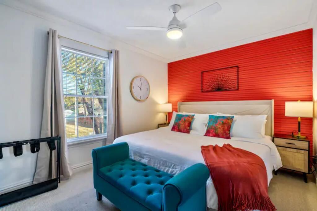 Photo of Bedroom in Central Gardens