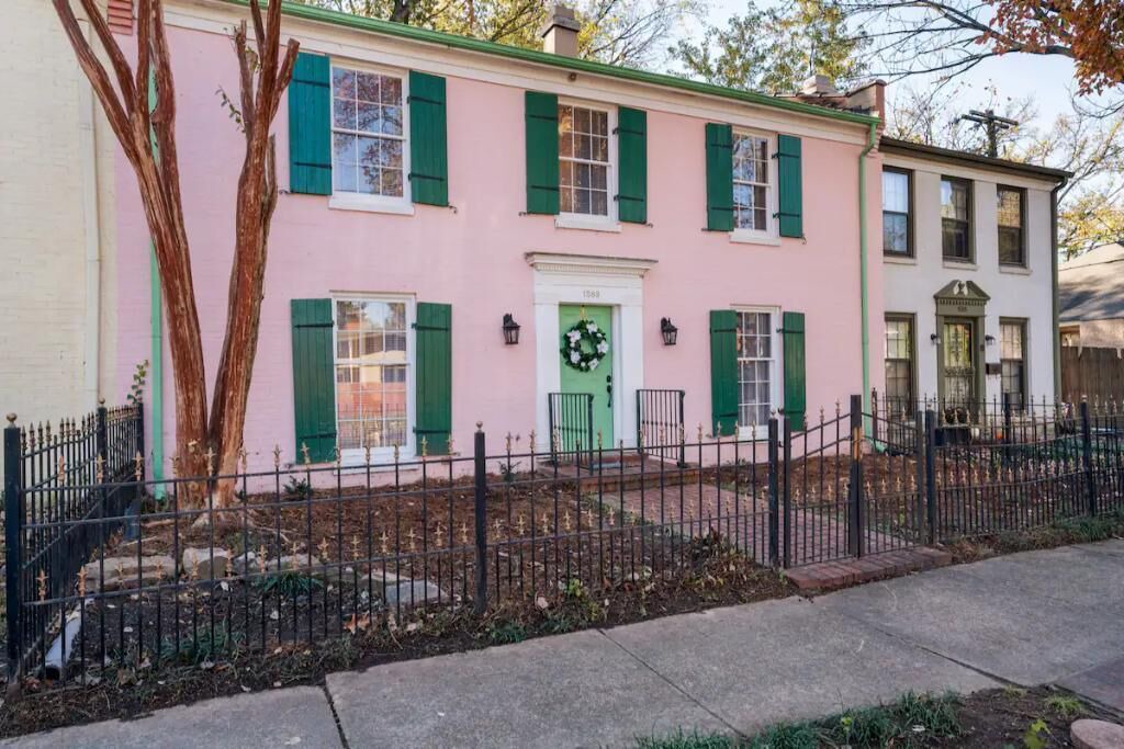 Photo of Outdoor in Central Gardens