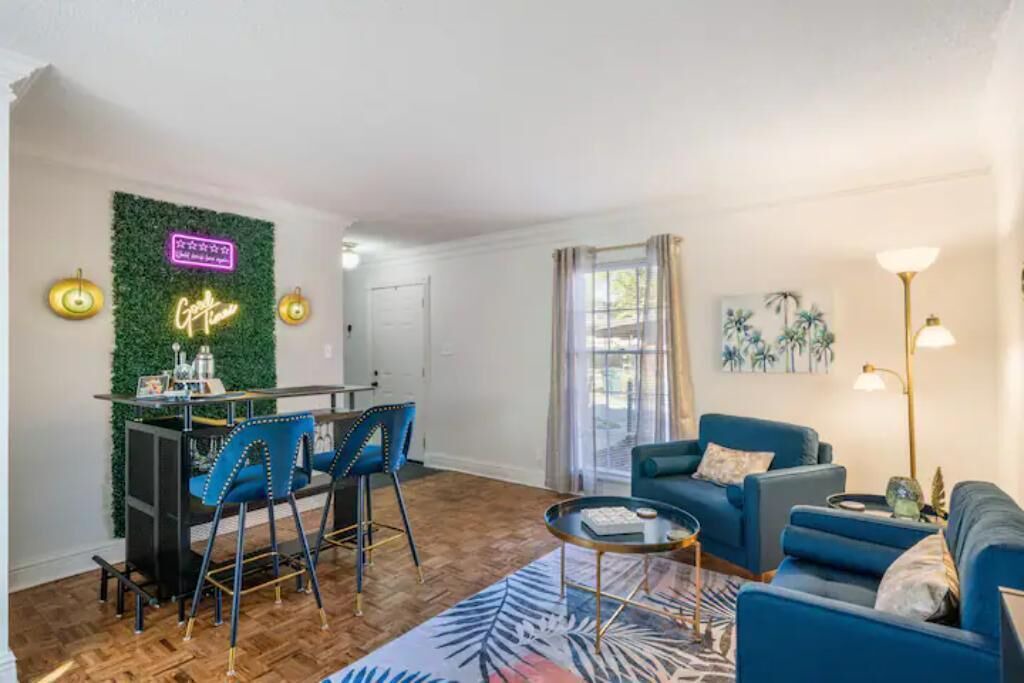 Photo of Others in Central Gardens