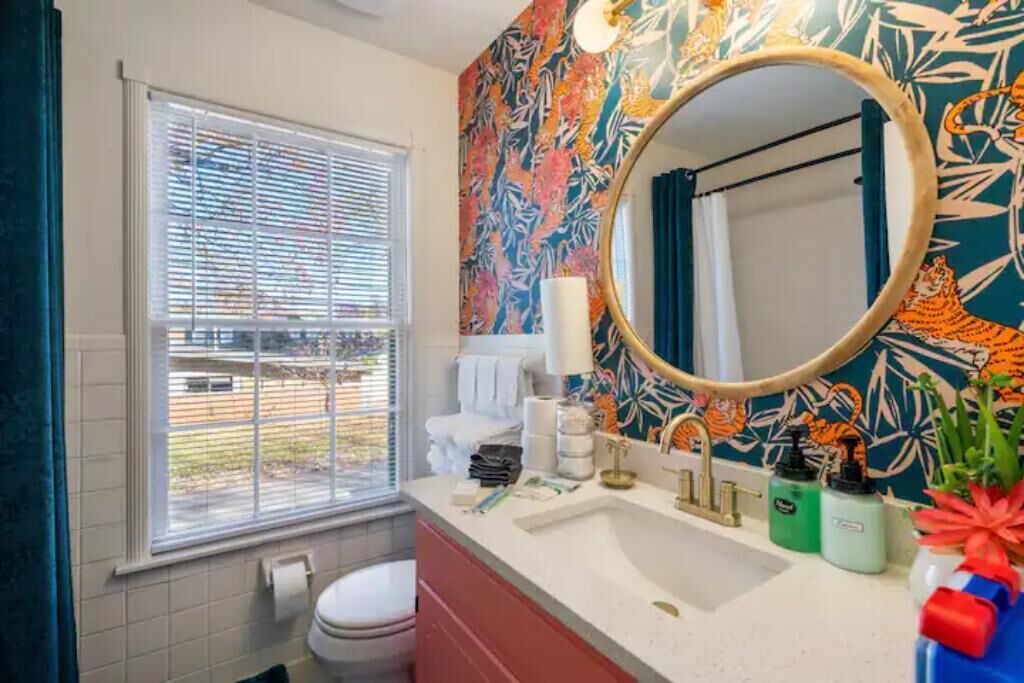 Photo of Bathroom in Central Gardens