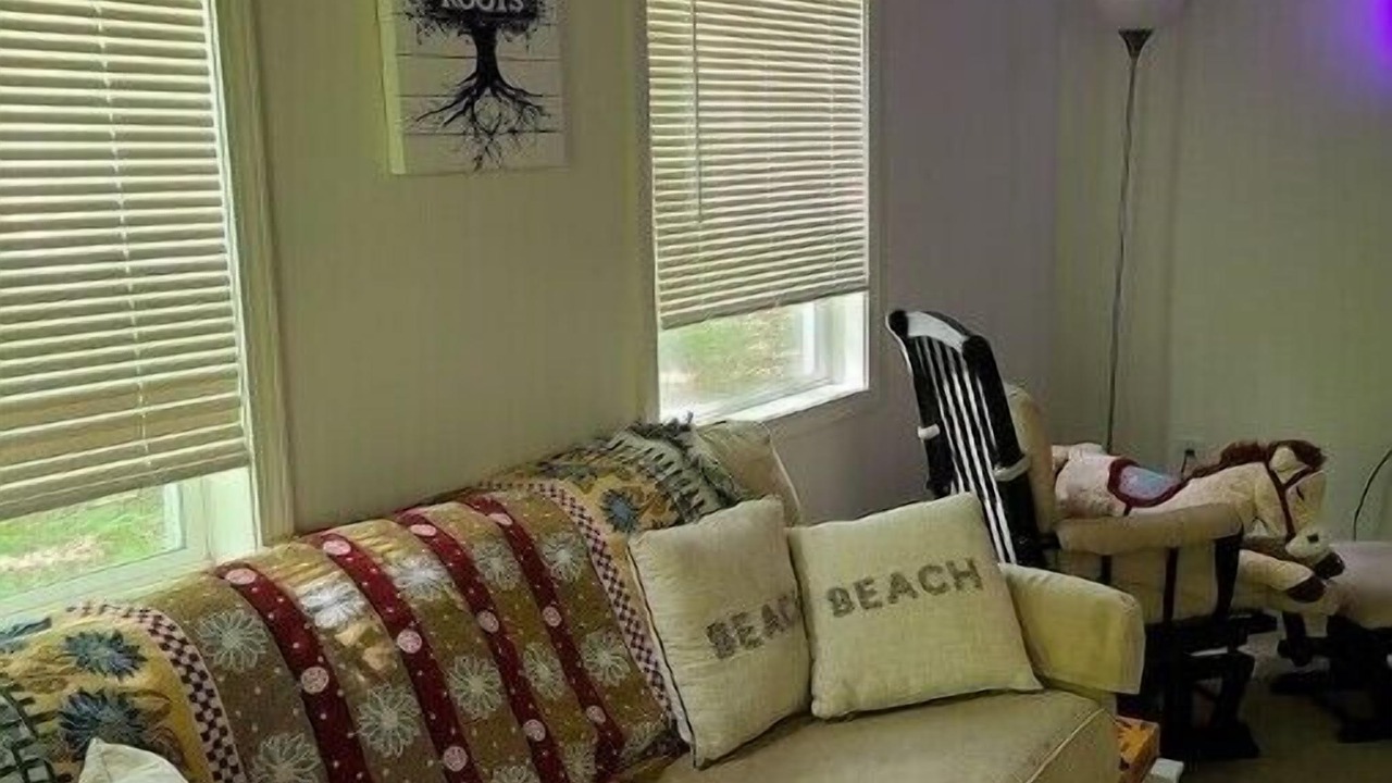 Photo of Livingroom in Evart