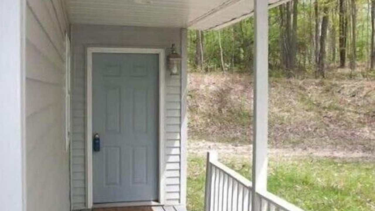 Photo of Patio Balcony in Evart