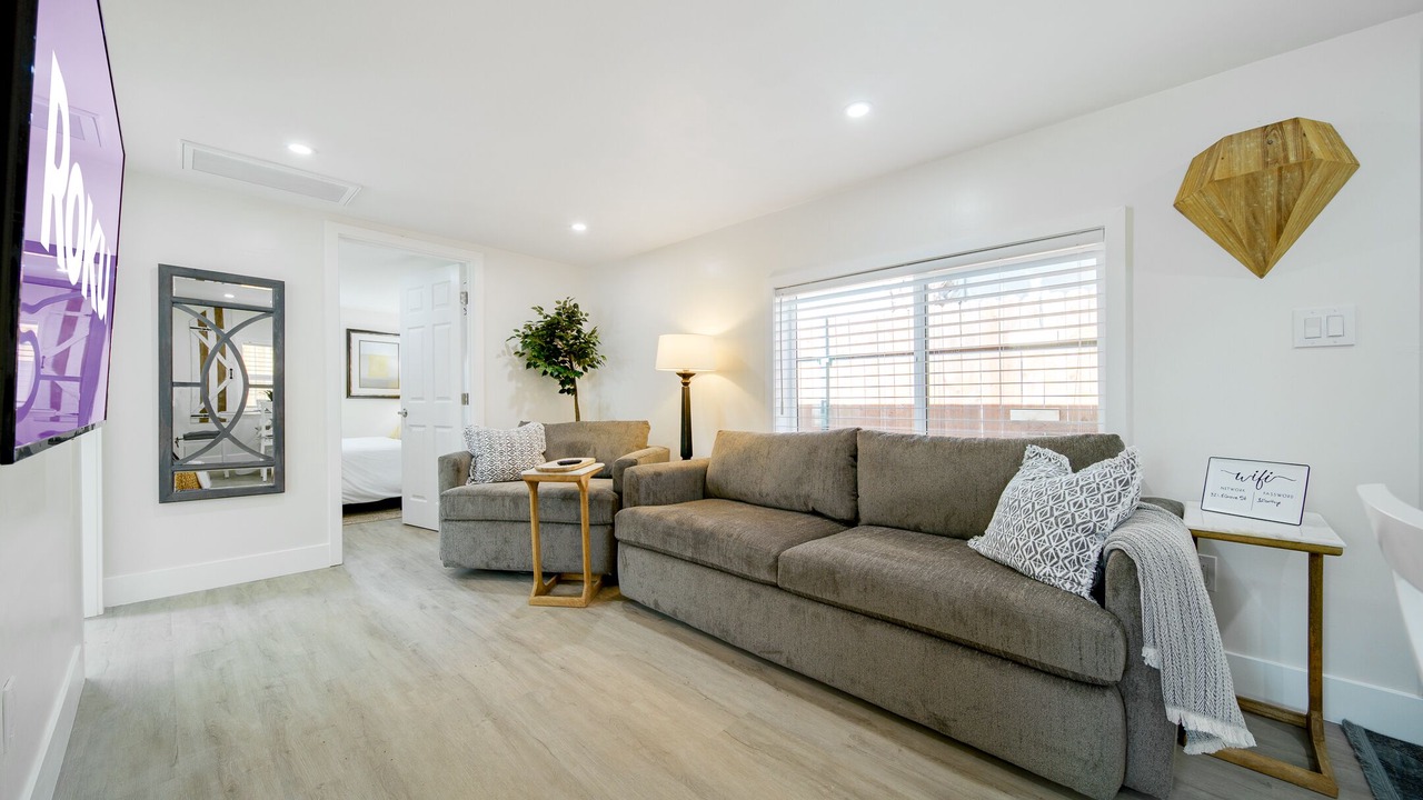 Photo of Livingroom in Roseville