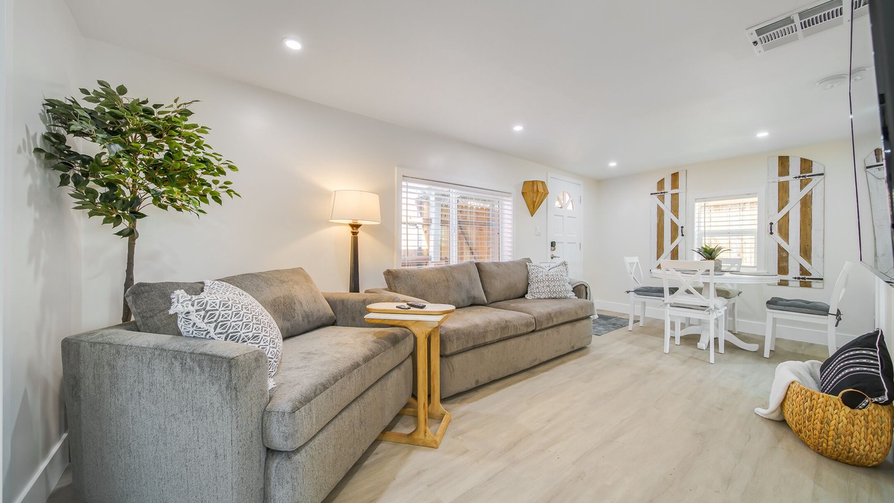 Photo of Livingroom in Roseville