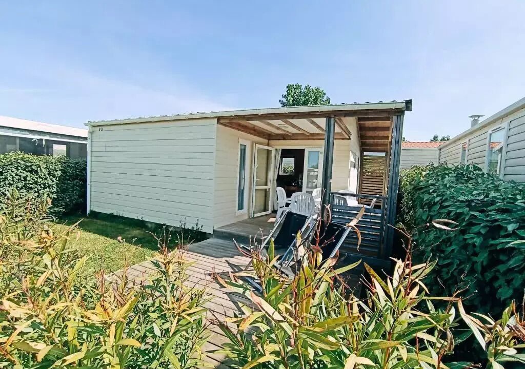 Photo of Patio Balcony in Saint-Gilles-Croix-de-Vie