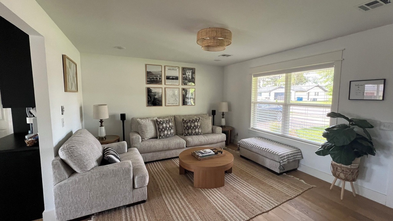 Photo of Livingroom in Bentonville