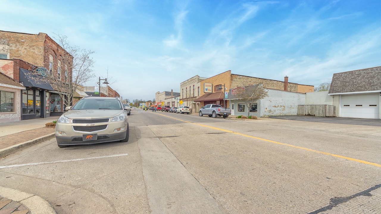Photo of Others in Fennville