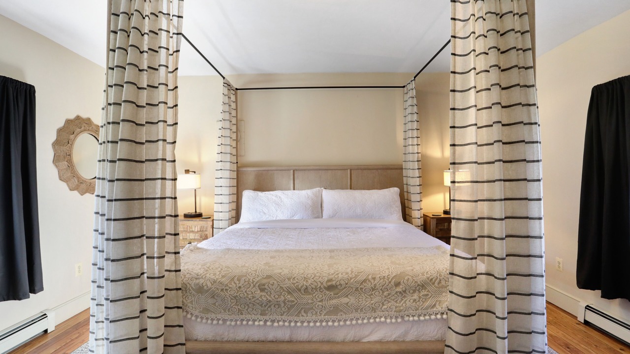 Photo of Bedroom in Washington