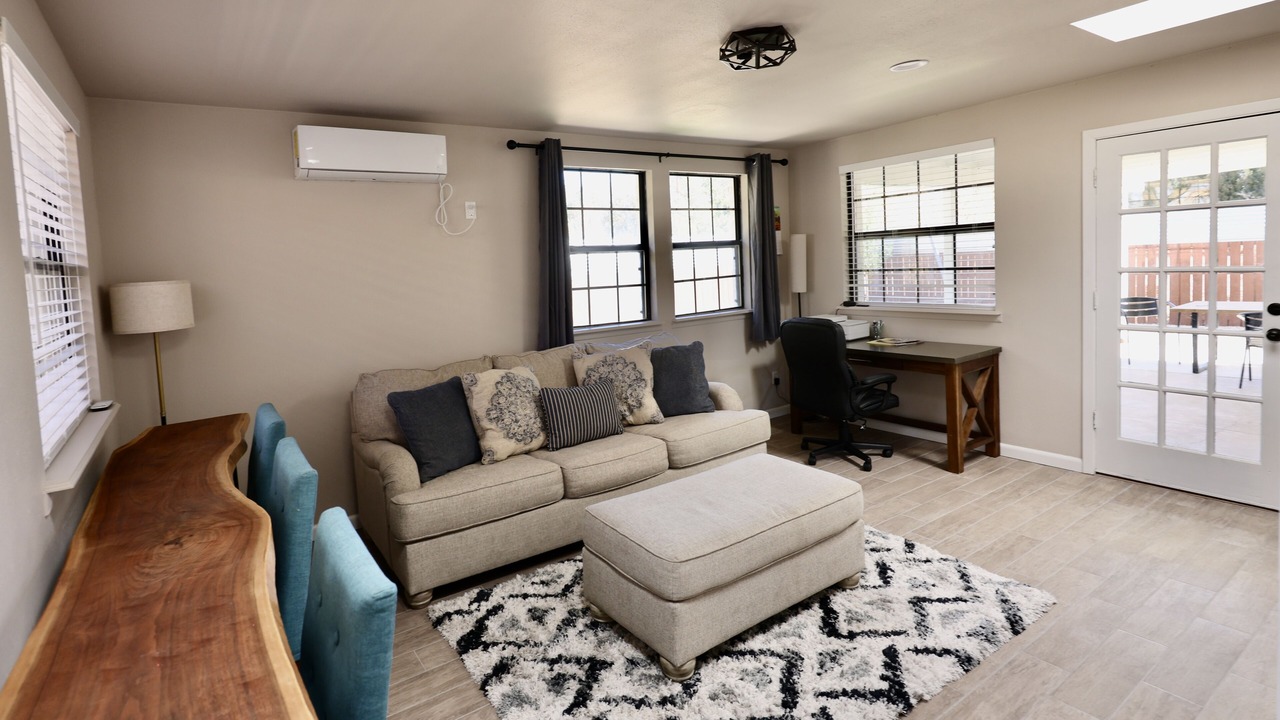 Photo of Livingroom in Mesilla Park