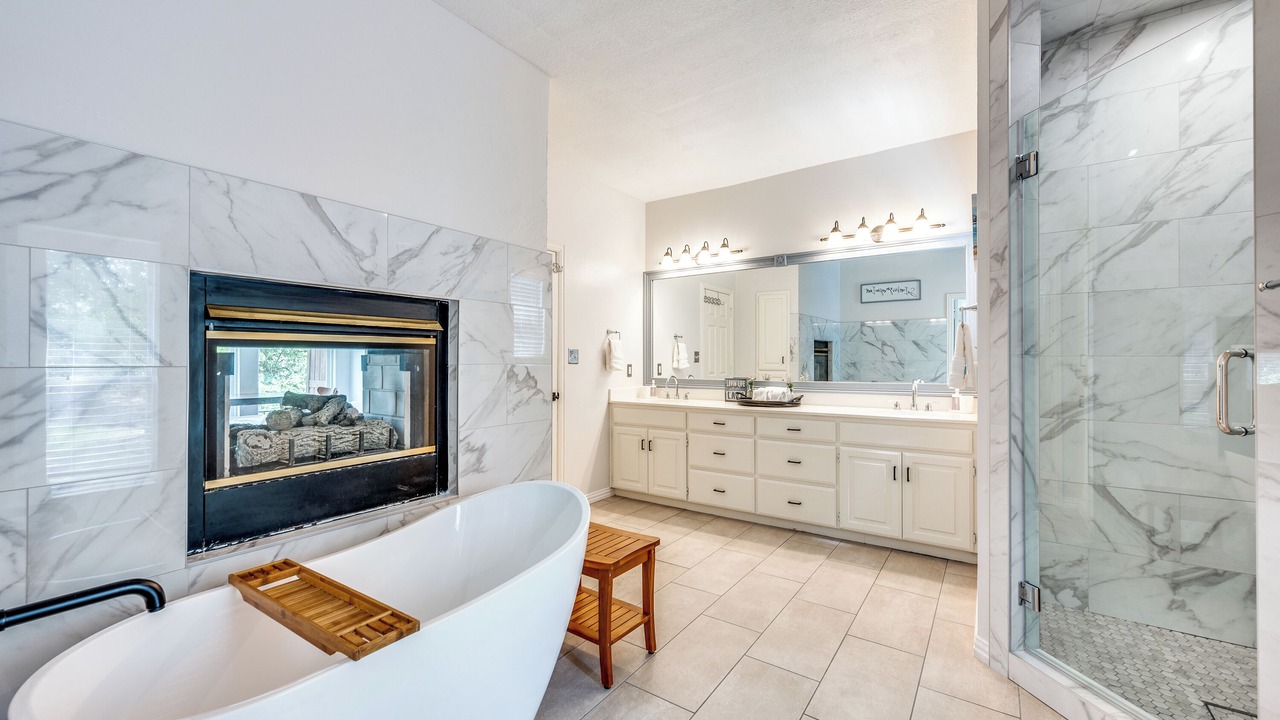 Photo of Bathroom in Hickory Creek
