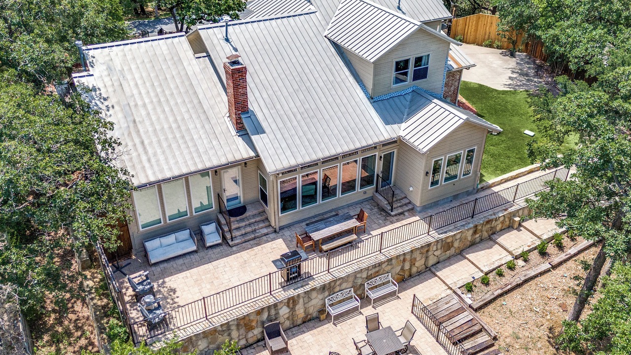 Photo of Outdoor in Hickory Creek