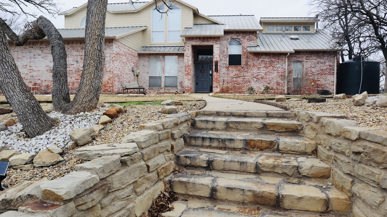 Photo of Outdoor in Hickory Creek